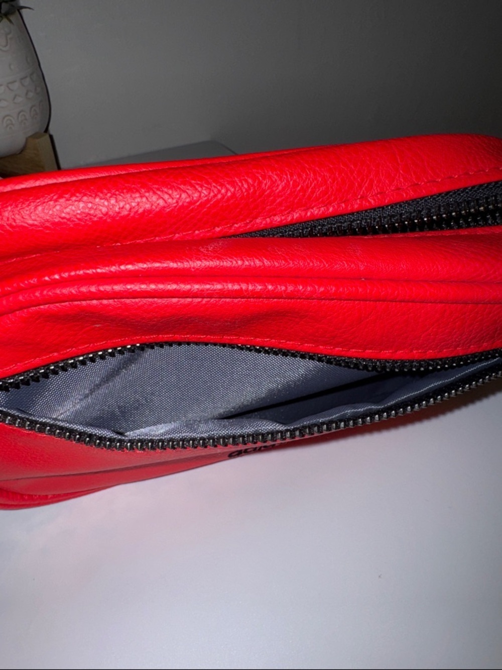 adidas Red Crossbody Bag with Black Accents - Picture 4 of 4